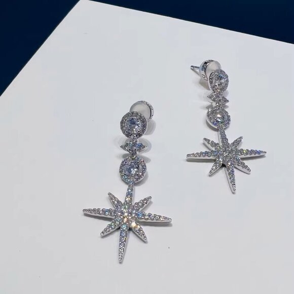 APM Monaco Pavé Météorites & Circles Drop Earrings - Picture 5 of 6